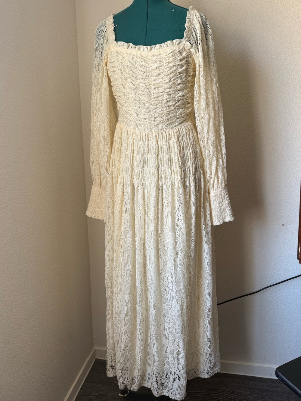 Listicle Cream Lace Long-Sleeve Maxi Dress